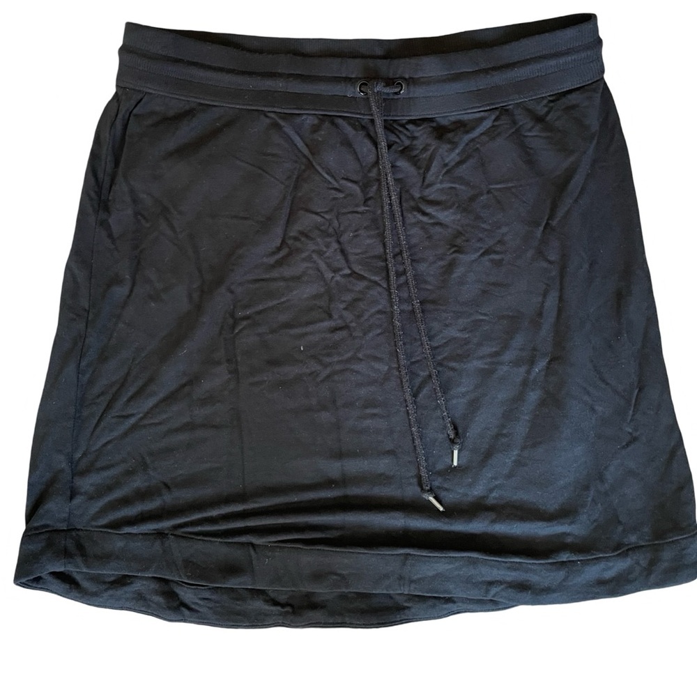 Talbots black stretchy comfy skirt (no under shorts) PL